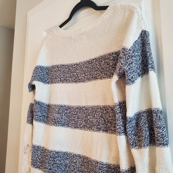White and Grey striped sweater with lace detail by Lauren Conrad - Picture 4 of 12